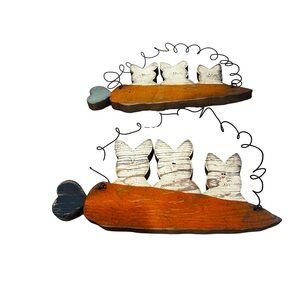 Set 2 wood hand painted Easter bunny rabbit wall hangings spring Folkart